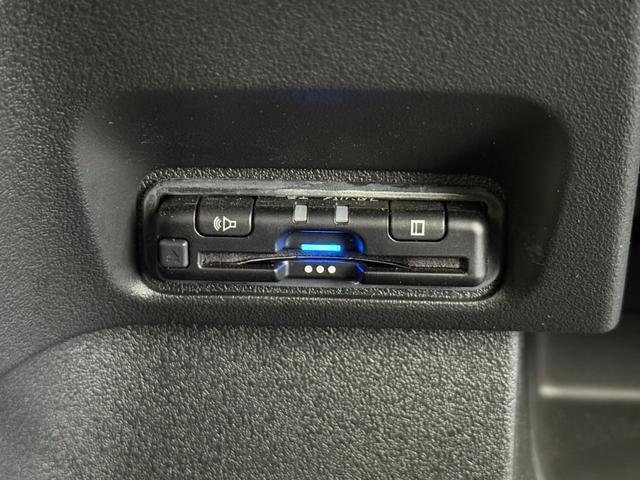 N-BOXカスタム コーディネートスタイル レンタアップBluetooth対応フルセグナビETC車載器シートヒーターアルミホイール(9枚目)