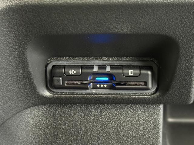 N-BOXカスタム コーディネートスタイル レンタアップBluetooth対応フルセグナビETC車載器シートヒーターアルミホイール(9枚目)