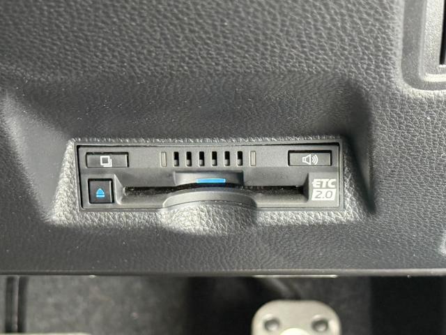 ヤリスクロス ハイブリッドGRスポーツ Bluetooth対応ナビ全方位カメラETC車載器アルミホイール(10枚目)