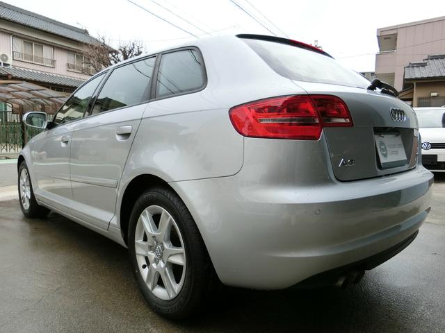 スポーツバック1.4TFSI 後期最終モデル 黒革シート(7枚目)