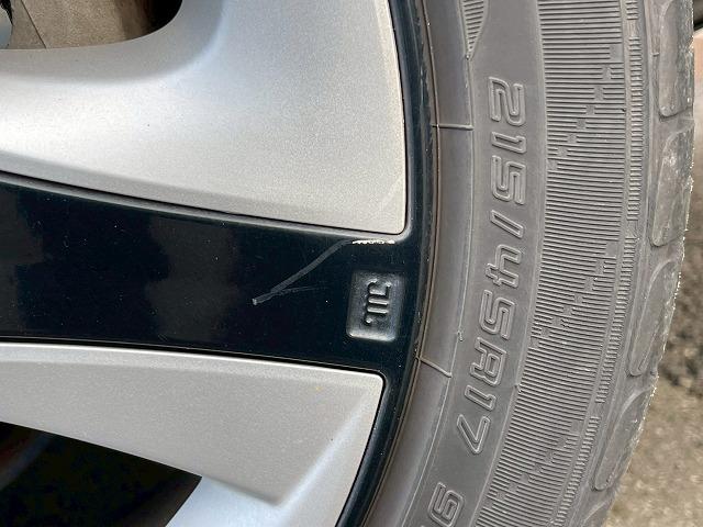 プリウス ♪A “ツーリングセレクション” パーキングアシスト ブラインドスポットモニター レザーシート シートヒーター AC100V電源 レーダークルーズコントロール 純正9インチSDナビ ETC クリアランスソナー ヘッドアップディスプレイ(25枚目)