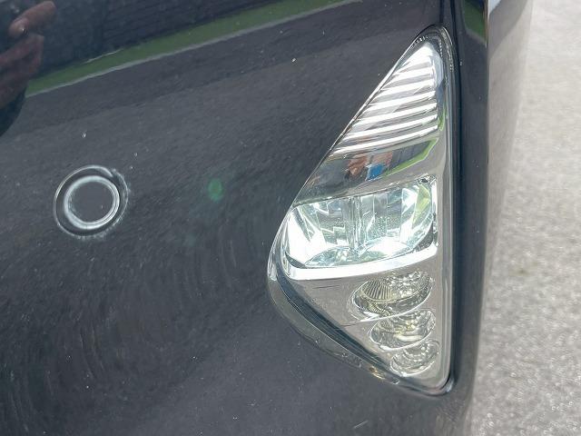 プリウス ♪A “ツーリングセレクション” パーキングアシスト ブラインドスポットモニター レザーシート シートヒーター AC100V電源 レーダークルーズコントロール 純正9インチSDナビ ETC クリアランスソナー ヘッドアップディスプレイ(31枚目)