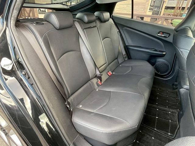 プリウス ♪A “ツーリングセレクション” パーキングアシスト ブラインドスポットモニター レザーシート シートヒーター AC100V電源 レーダークルーズコントロール 純正9インチSDナビ ETC クリアランスソナー ヘッドアップディスプレイ(42枚目)