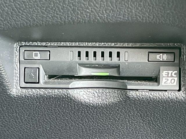 プリウス ♪A “ツーリングセレクション” パーキングアシスト ブラインドスポットモニター レザーシート シートヒーター AC100V電源 レーダークルーズコントロール 純正9インチSDナビ ETC クリアランスソナー ヘッドアップディスプレイ(54枚目)