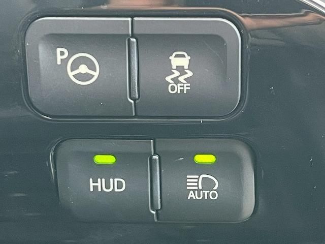 プリウス ♪A “ツーリングセレクション” パーキングアシスト ブラインドスポットモニター レザーシート シートヒーター AC100V電源 レーダークルーズコントロール 純正9インチSDナビ ETC クリアランスソナー ヘッドアップディスプレイ(56枚目)