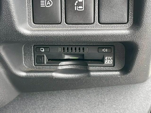 ハイエースワゴン GL 電動スライドドア 助手席エアバック AC100V電源 トヨタセーフティセンス レーンキープアシスト 純正SDナビ バックカメラ LEDヘッドライト ETC スマートキー プッシュスタート(15枚目)