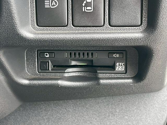 ハイエースワゴン GL 電動スライドドア 助手席エアバック AC100V電源 トヨタセーフティセンス レーンキープアシスト 純正SDナビ バックカメラ LEDヘッドライト ETC スマートキー プッシュスタート(64枚目)
