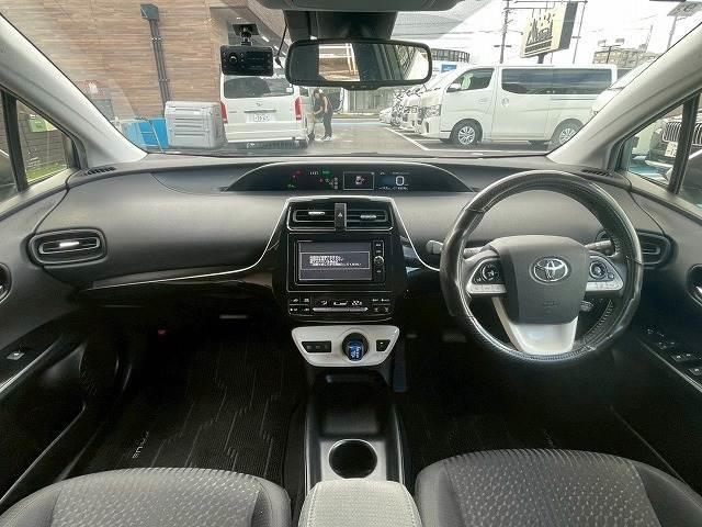 TOYOTA PRIUS S SAFETY PLUS