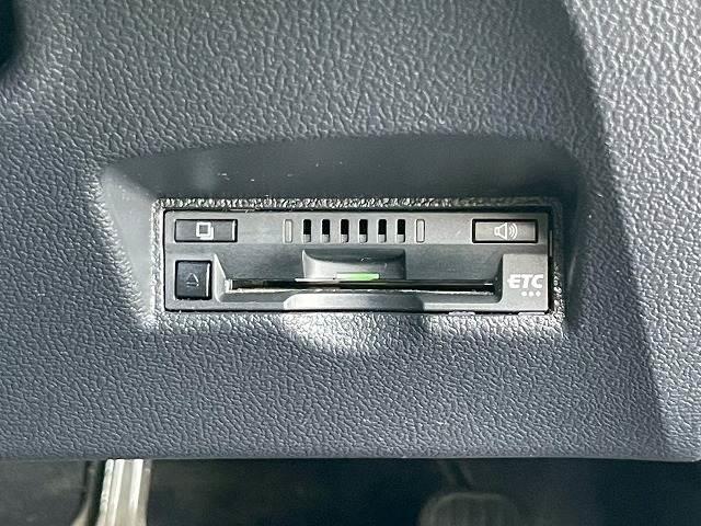 TOYOTA PRIUS S SAFETY PLUS