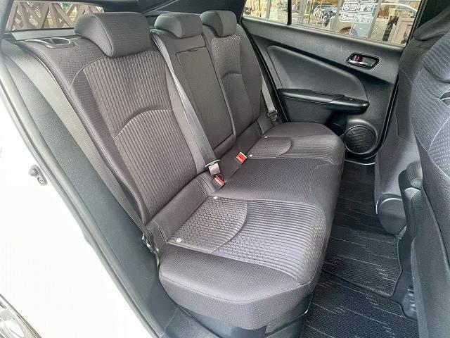 TOYOTA PRIUS S SAFETY PLUS