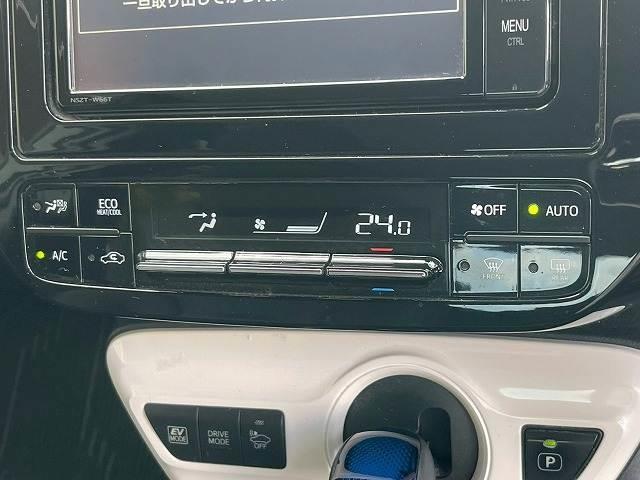 TOYOTA PRIUS S SAFETY PLUS