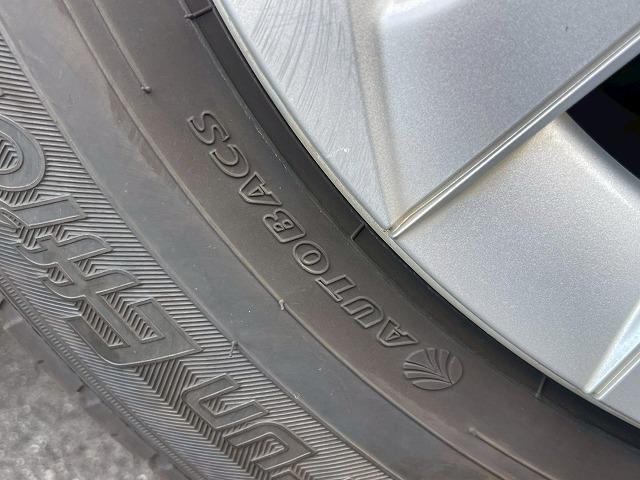 TOYOTA PRIUS S SAFETY PLUS