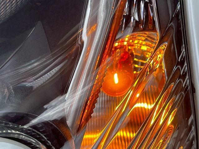 TOYOTA PRIUS S SAFETY PLUS