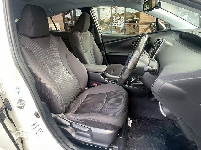 TOYOTA PRIUS S SAFETY PLUS