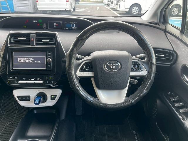 TOYOTA PRIUS S SAFETY PLUS