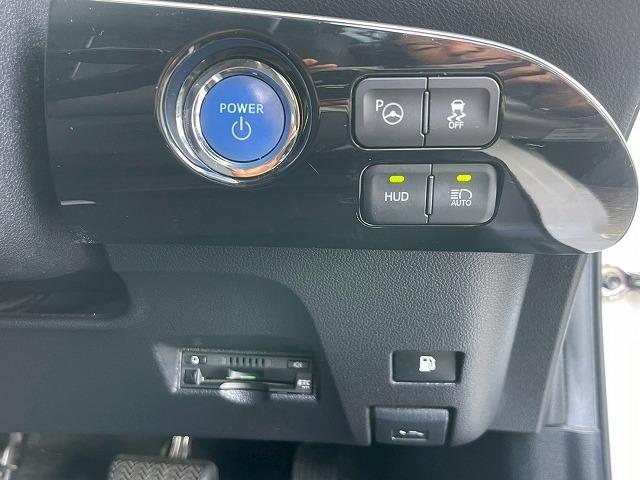 TOYOTA PRIUS S SAFETY PLUS