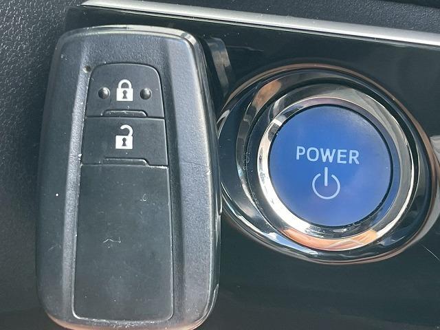 TOYOTA PRIUS S SAFETY PLUS