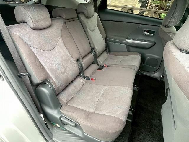 TOYOTA PRIUS ALPHA G