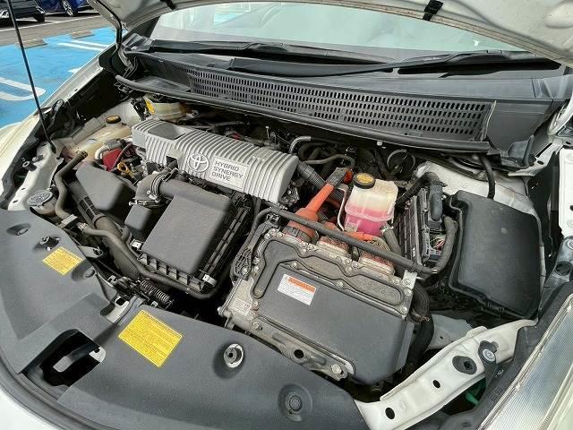 TOYOTA PRIUS ALPHA G