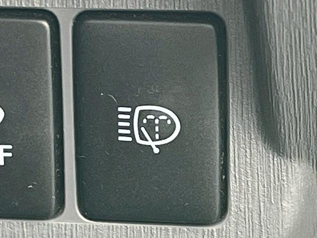 TOYOTA PRIUS ALPHA G