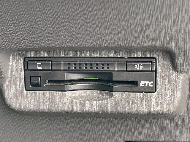 TOYOTA PRIUS ALPHA G