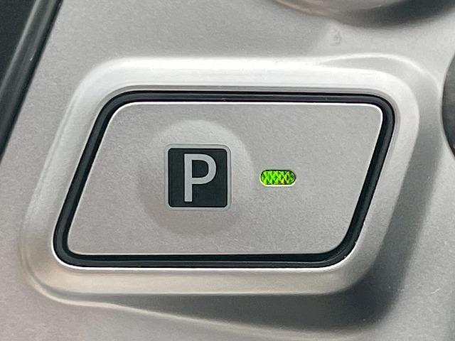 TOYOTA PRIUS ALPHA G