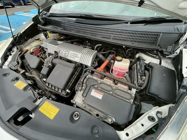 TOYOTA PRIUS ALPHA G