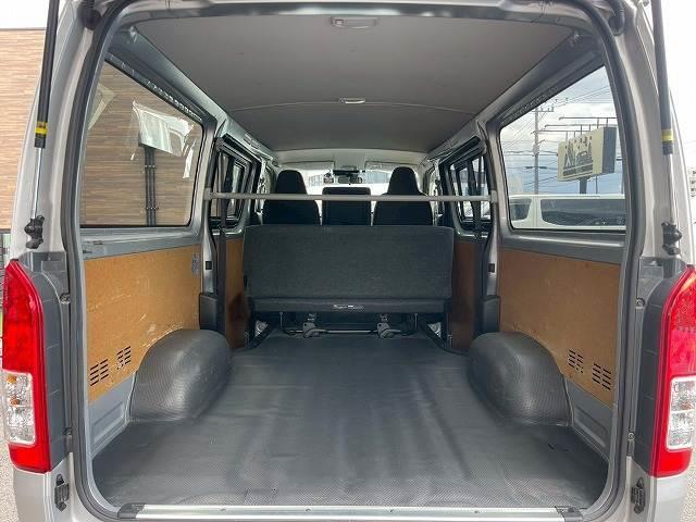 ハイエースバン DXGLパッケージ トヨタセーフティセンス メモリナビ バックカメラ フルセグTV レーンキープアシスト オートライト キーレスエントリー ヘッドライトレベライザー オートハイビーム ステアリングスイッチ(20枚目)