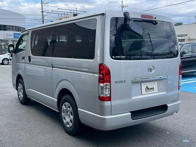 ハイエースバン DXGLパッケージ トヨタセーフティセンス メモリナビ バックカメラ フルセグTV レーンキープアシスト オートライト キーレスエントリー ヘッドライトレベライザー オートハイビーム ステアリングスイッチ(72枚目)