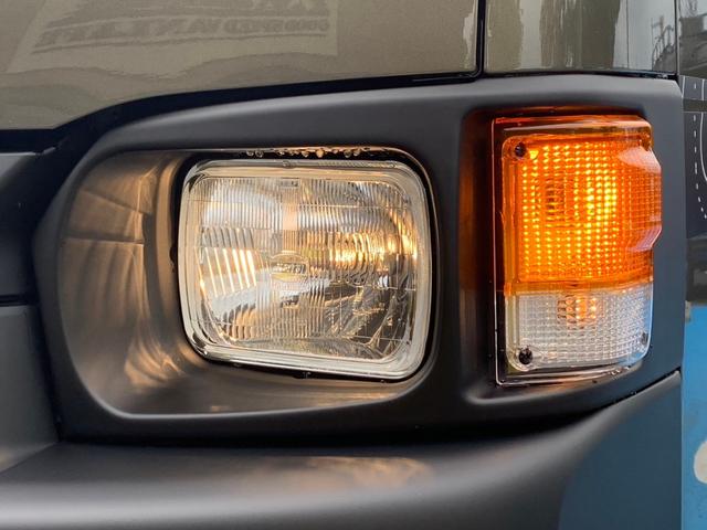 ハイエースワゴン VANLIFEオリジナル ベガ 新車 電動ドア 全周囲カメラ アルパインナビ 電子レンジ 冷蔵庫 丸目ヘッドライト ヴァレンティテール ジャオスマッドガード 後席モニター 衝突軽減ブレーキ スマートキー プッシュスタート 走行充電(36枚目)