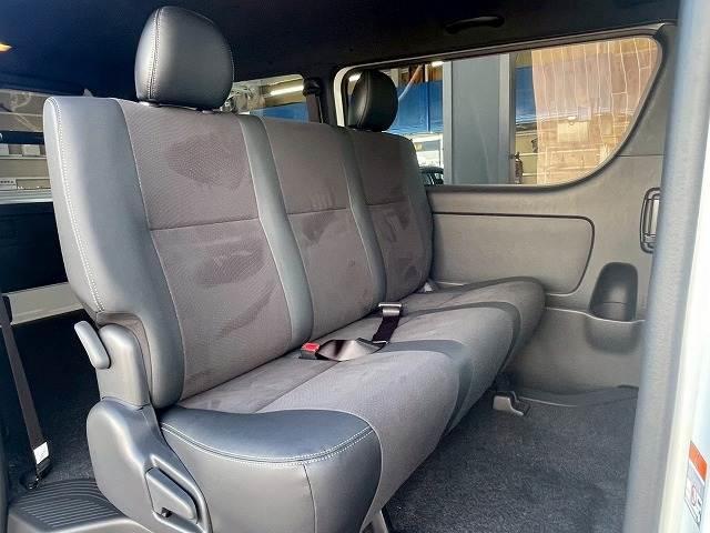 ハイエースバン スーパーGL ダークプライム2 両側電動スライドドア ハーフレザーシート オートマチックハイビーム クリアランスソナー フォグライト 衝突軽減ブレーキ スマートキー プッシュスタート ディーゼル 車線逸脱警報 助手席エアバック(12枚目)