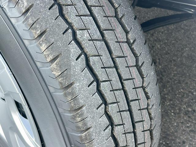 ハイエースバン スーパーGL ダークプライム2 両側電動スライドドア ハーフレザーシート オートマチックハイビーム クリアランスソナー フォグライト 衝突軽減ブレーキ スマートキー プッシュスタート ディーゼル 車線逸脱警報 助手席エアバック(28枚目)