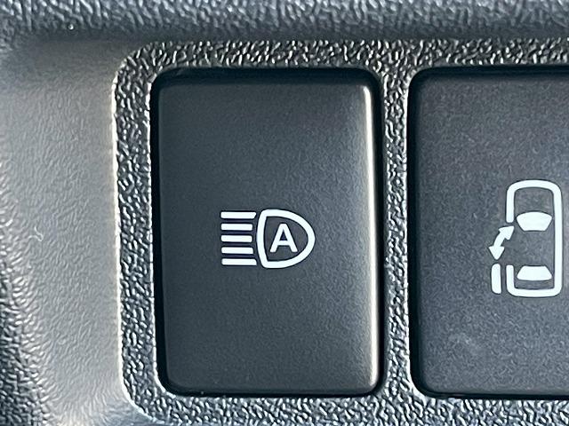 ハイエースバン スーパーGL ダークプライム2 両側電動スライドドア ハーフレザーシート オートマチックハイビーム クリアランスソナー フォグライト 衝突軽減ブレーキ スマートキー プッシュスタート ディーゼル 車線逸脱警報 助手席エアバック(46枚目)