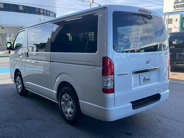 ハイエースバン スーパーGL ダークプライム2 両側電動スライドドア ハーフレザーシート オートマチックハイビーム クリアランスソナー フォグライト 衝突軽減ブレーキ スマートキー プッシュスタート ディーゼル 車線逸脱警報 助手席エアバック(75枚目)