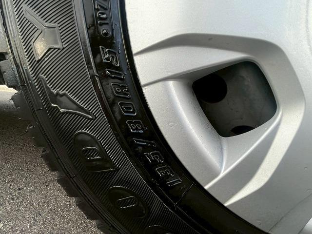 ハイエースバン スーパーGL 純正ナビ バックカメラ 衝突軽減ブレーキ ディーゼル スマートキー プッシュスタート 電動格納ミラー フォグライト オートマチックハイビーム クリアランスソナー AC100V電源 車線逸脱警報 ETC(24枚目)