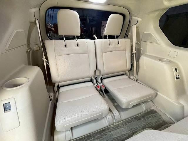 ランドクルーザープラド TX“Lパッケージ・Matt Black Edition”7 特別仕様車 サンルーフ 全周囲カメラ クリアランスソナー シートベンチレーション レーダークルーズコントロール オートマチックハイビーム スマートキー プッシュスタート 7人乗り 3列シート(12枚目)