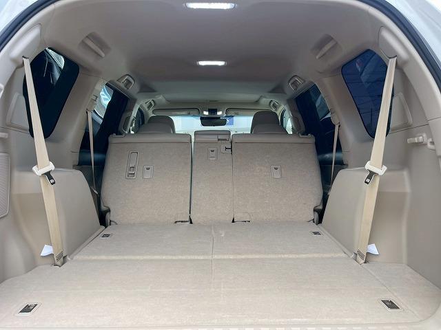 ランドクルーザープラド TX“Lパッケージ・Matt Black Edition”7 特別仕様車 サンルーフ 全周囲カメラ クリアランスソナー シートベンチレーション レーダークルーズコントロール オートマチックハイビーム スマートキー プッシュスタート 7人乗り 3列シート(35枚目)