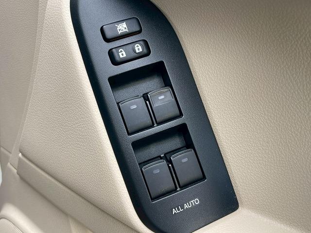 ランドクルーザープラド TX“Lパッケージ・Matt Black Edition”7 特別仕様車 サンルーフ 全周囲カメラ クリアランスソナー シートベンチレーション レーダークルーズコントロール オートマチックハイビーム スマートキー プッシュスタート 7人乗り 3列シート(53枚目)