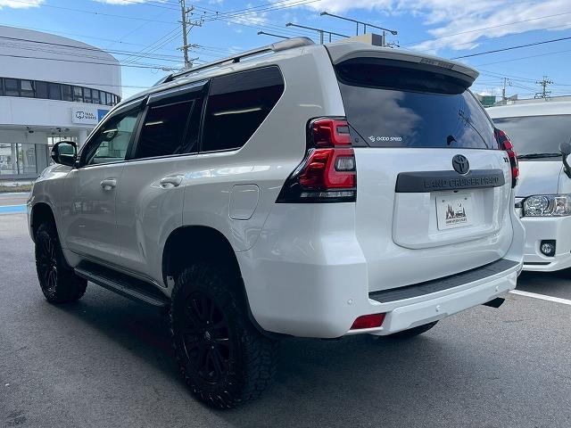 ランドクルーザープラド TX“Lパッケージ・Matt Black Edition”7 特別仕様車 サンルーフ 全周囲カメラ クリアランスソナー シートベンチレーション レーダークルーズコントロール オートマチックハイビーム スマートキー プッシュスタート 7人乗り 3列シート(74枚目)