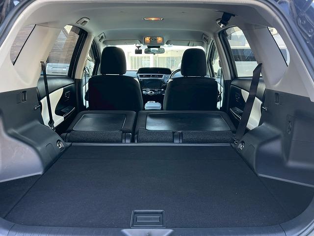 プリウスアルファ S チューン ブラックII ワンオーナー 純正ナビ レーダークルーズコントロール オートマチックハイビーム ビルトインETC オートライト シートヒーター スマートキー プッシュスタート フルセグ 先行発進アラート フォグライト(28枚目)