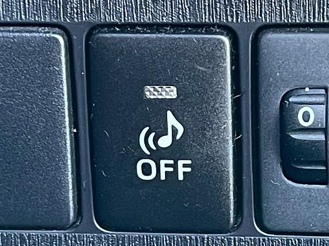 プリウスアルファ S チューン ブラックII ワンオーナー 純正ナビ レーダークルーズコントロール オートマチックハイビーム ビルトインETC オートライト シートヒーター スマートキー プッシュスタート フルセグ 先行発進アラート フォグライト(47枚目)