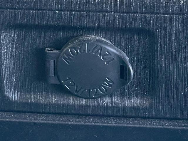 プリウスアルファ S チューン ブラックII ワンオーナー 純正ナビ レーダークルーズコントロール オートマチックハイビーム ビルトインETC オートライト シートヒーター スマートキー プッシュスタート フルセグ 先行発進アラート フォグライト(58枚目)