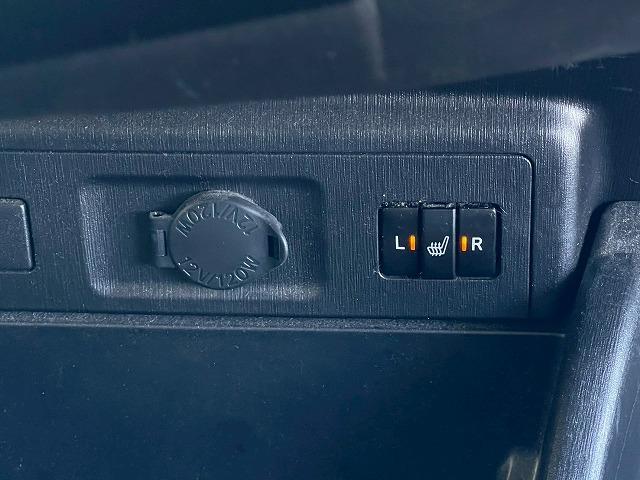 プリウスアルファ S チューン ブラックII ワンオーナー 純正ナビ レーダークルーズコントロール オートマチックハイビーム ビルトインETC オートライト シートヒーター スマートキー プッシュスタート フルセグ 先行発進アラート フォグライト(59枚目)