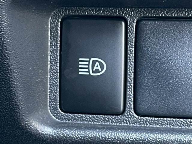 ハイエースバン スーパーGL 8型アルパインナビ バックカメラ AC100V電源 純正アルミホイール クリアランスソナー フォグライト スマートキー プッシュスタート デジタルインナーミラー オートマチックハイビーム フルセグTV(4枚目)