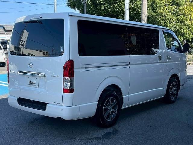 ハイエースバン スーパーGL 8型アルパインナビ バックカメラ AC100V電源 純正アルミホイール クリアランスソナー フォグライト スマートキー プッシュスタート デジタルインナーミラー オートマチックハイビーム フルセグTV(17枚目)