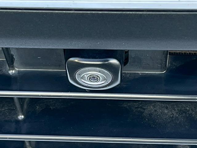 ハイエースバン スーパーGL ダークプライムII 純正ナビ 後席モニター 全周囲カメラ 社外17インチアルミホイール AC100V電源 オートマチックハイビーム 衝突軽減ブレーキ 車線逸脱警報 スマートキー プッシュスタート デジタルインナーミラー(28枚目)