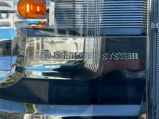 ハイエースバン スーパーGL ダークプライムII 純正ナビ 後席モニター 全周囲カメラ 社外17インチアルミホイール AC100V電源 オートマチックハイビーム 衝突軽減ブレーキ 車線逸脱警報 スマートキー プッシュスタート デジタルインナーミラー(44枚目)