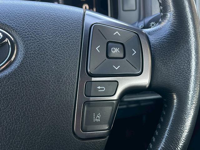 ハイエースバン スーパーGL ダークプライムII 純正ナビ 後席モニター 全周囲カメラ 社外17インチアルミホイール AC100V電源 オートマチックハイビーム 衝突軽減ブレーキ 車線逸脱警報 スマートキー プッシュスタート デジタルインナーミラー(61枚目)