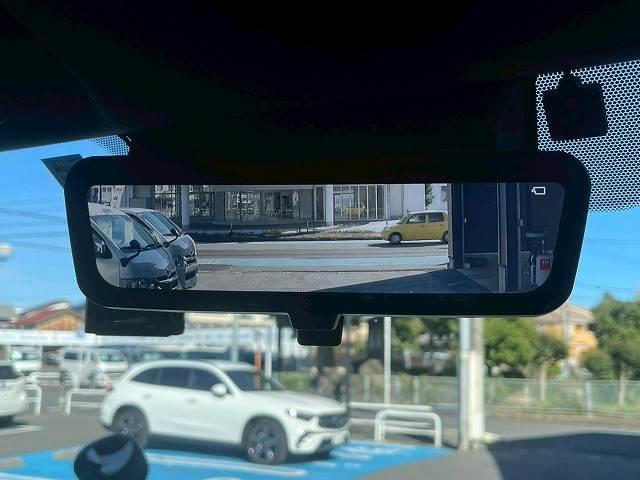 ハイエースバン スーパーGL ダークプライムII 純正ナビ デジタルインナーミラー AC100V クリアランスソナー バックカメラ オートマチックハイビーム スマートキー プッシュスタート 衝突軽減ブレーキ フルセグTV オートエアコン ETC(4枚目)