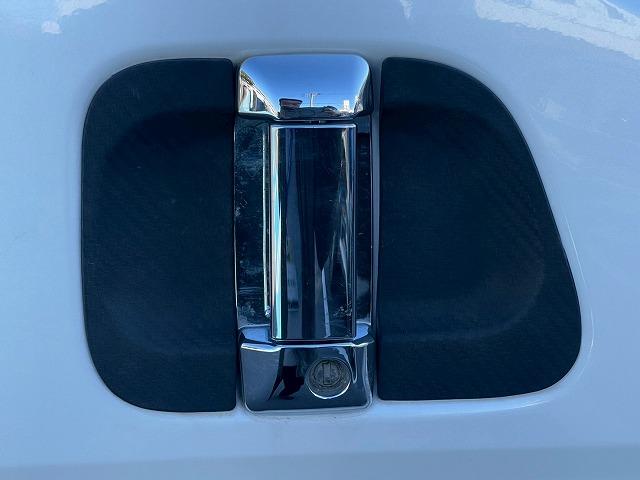 ハイエースバン スーパーGL ダークプライムII 純正ナビ デジタルインナーミラー AC100V クリアランスソナー バックカメラ オートマチックハイビーム スマートキー プッシュスタート 衝突軽減ブレーキ フルセグTV オートエアコン ETC(41枚目)